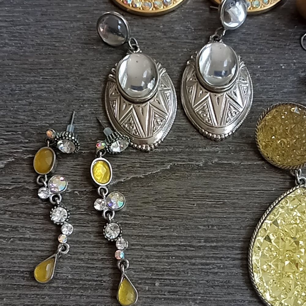 Earring bundle   - Picture 5 of 7